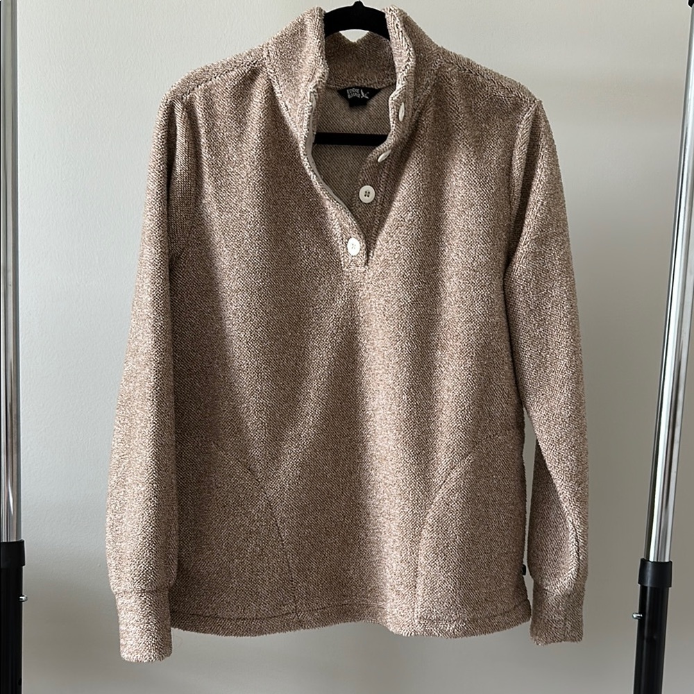 Women’s Quarter Button Front Pockets Pullover Sweater